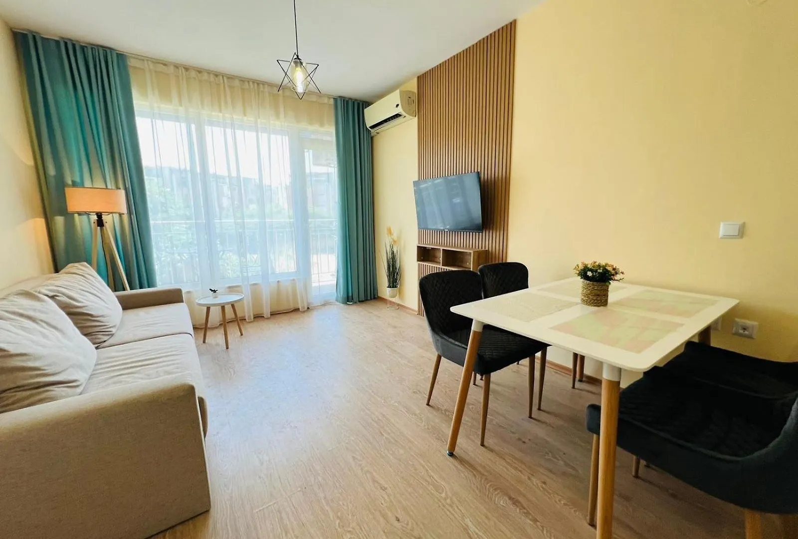Aqua Blue Private Cozy Apartment Sluneční pobřeží